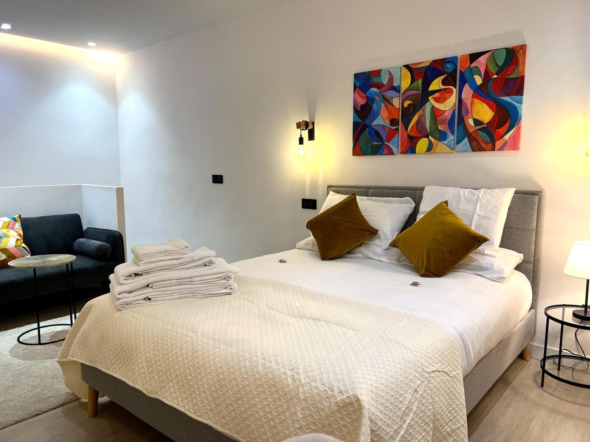 Duplex Moderno Y Acogedor Junto A Atocha Apartment Madrid Exterior photo